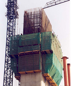 中鐵建京承聯(lián)絡(luò )線(xiàn)潮白河大橋